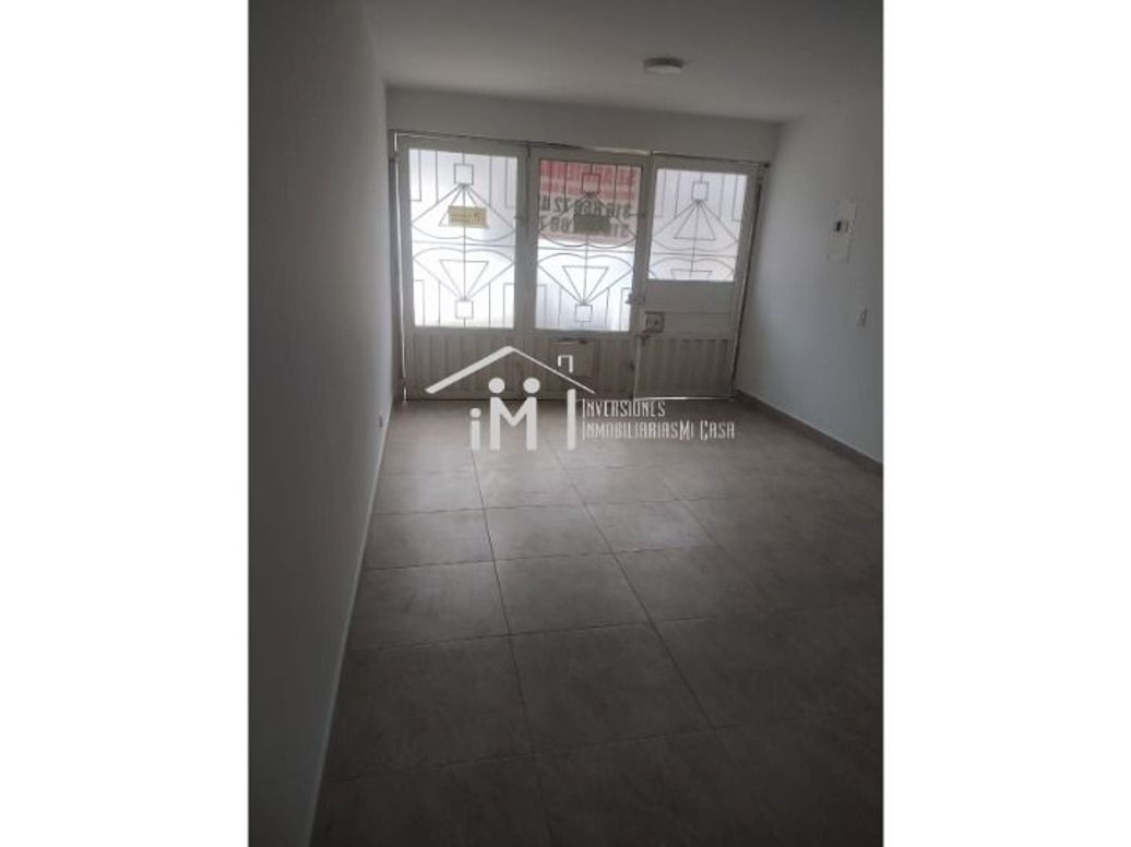 Apartamento de 3 alcobas en arriendo en Colombia, Bogotá, 140 m² · foto 3 de 16