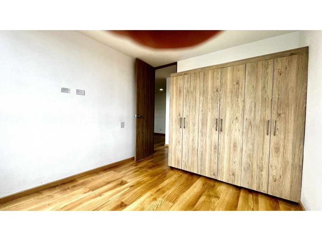 Apartamento de 1 alcoba en venta en La Uribe, Bogotá, 35 m² · foto 9 de 20