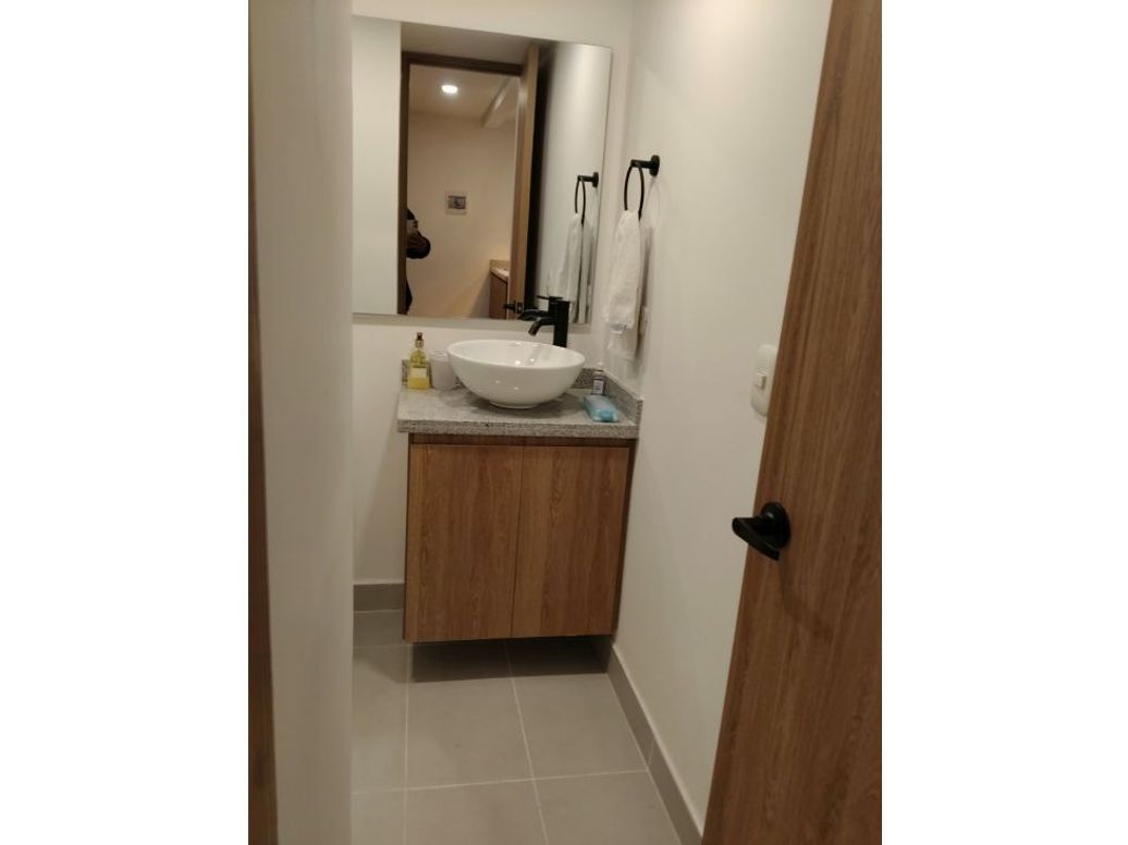 Apartaestudio en arriendo en La Candelaria, Bogotá, 31 m² · foto 7 de 11