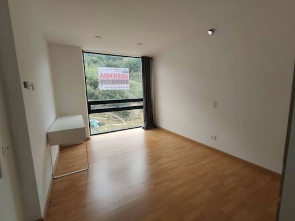 Apartaestudio en arriendo en Bosque De Pinos, Bogotá, 22 m² · foto 4 de 19