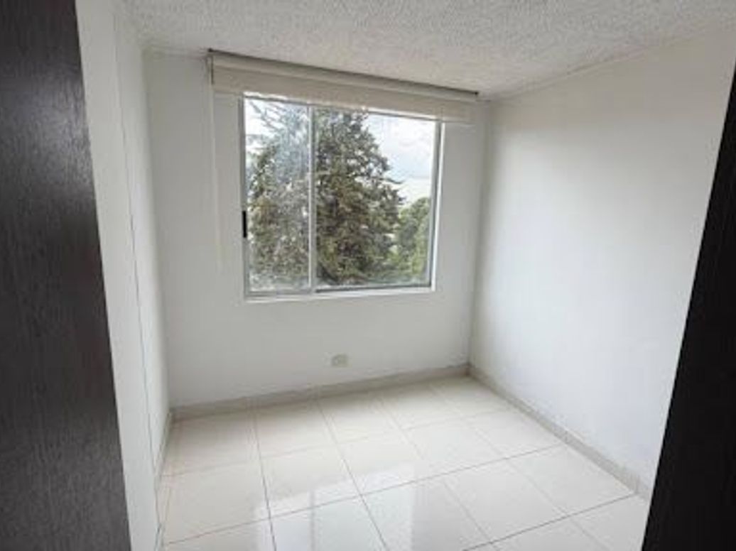 Apartamento de 2 alcobas en venta en Suba Centro, Bogotá, 42 m² · foto 19 de 20