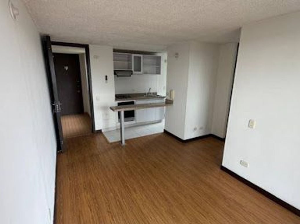 Apartamento de 2 alcobas en venta en Suba Centro, Bogotá, 42 m² · foto 6 de 20