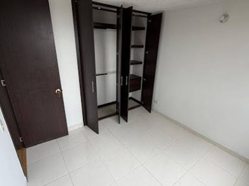 Apartamento de 2 alcobas en venta en Suba Centro, Bogotá, 42 m² · foto 18 de 20