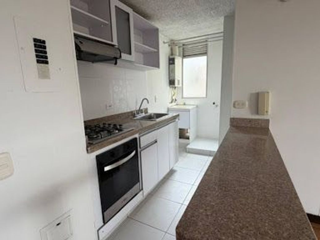Apartamento de 2 alcobas en venta en Suba Centro, Bogotá, 42 m² · foto 9 de 20
