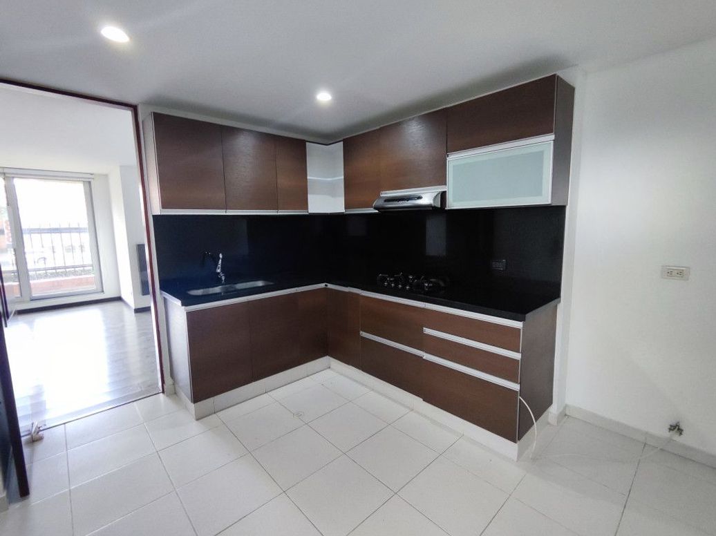 Apartamento de 3 alcobas en arriendo en Santa Helena Et. I, Bogotá, 152 m² · foto 8 de 20