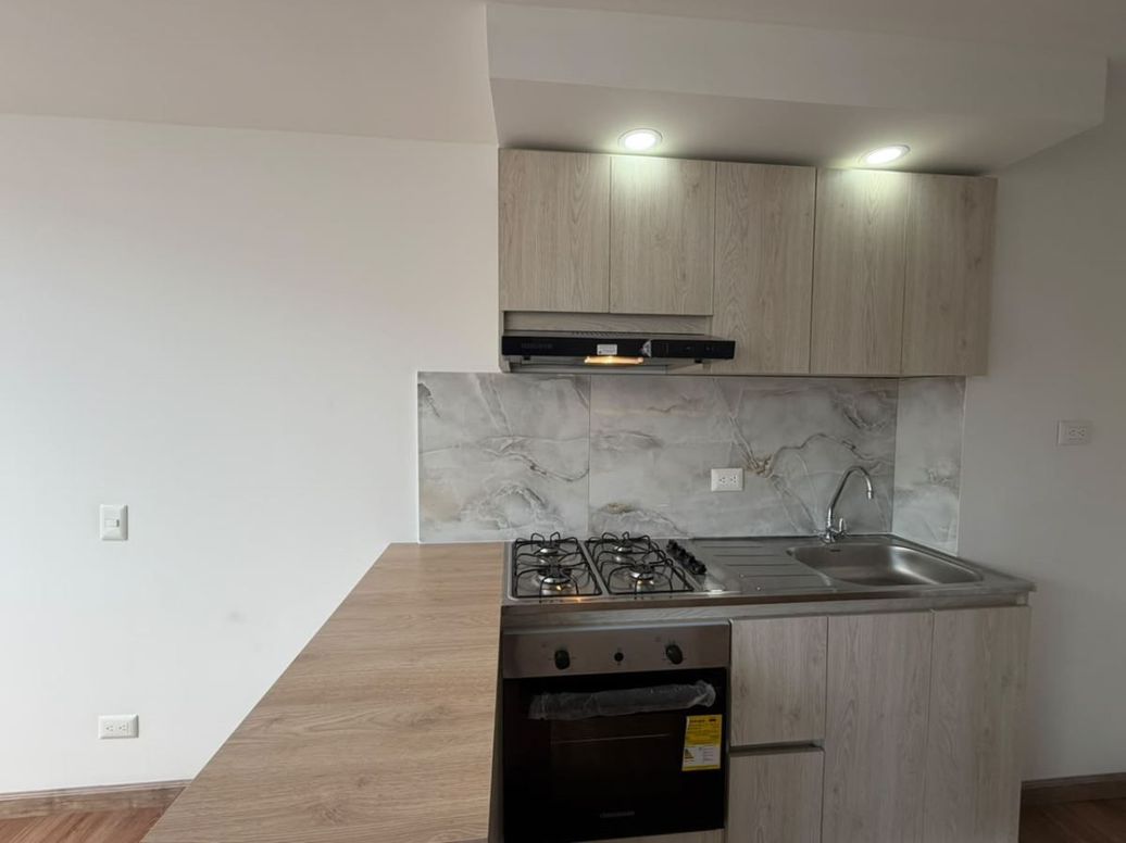 Apartamento de 1 alcoba en arriendo en Industrial Centenario, Bogotá, 26 m² · foto 7 de 20