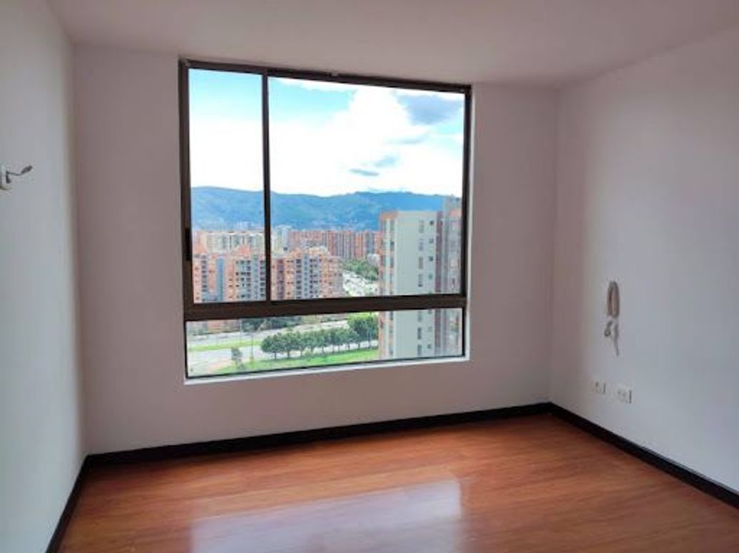 Apartamento de 3 alcobas en arriendo en Colina Campestre, Bogotá, 101 m² · foto 15 de 20