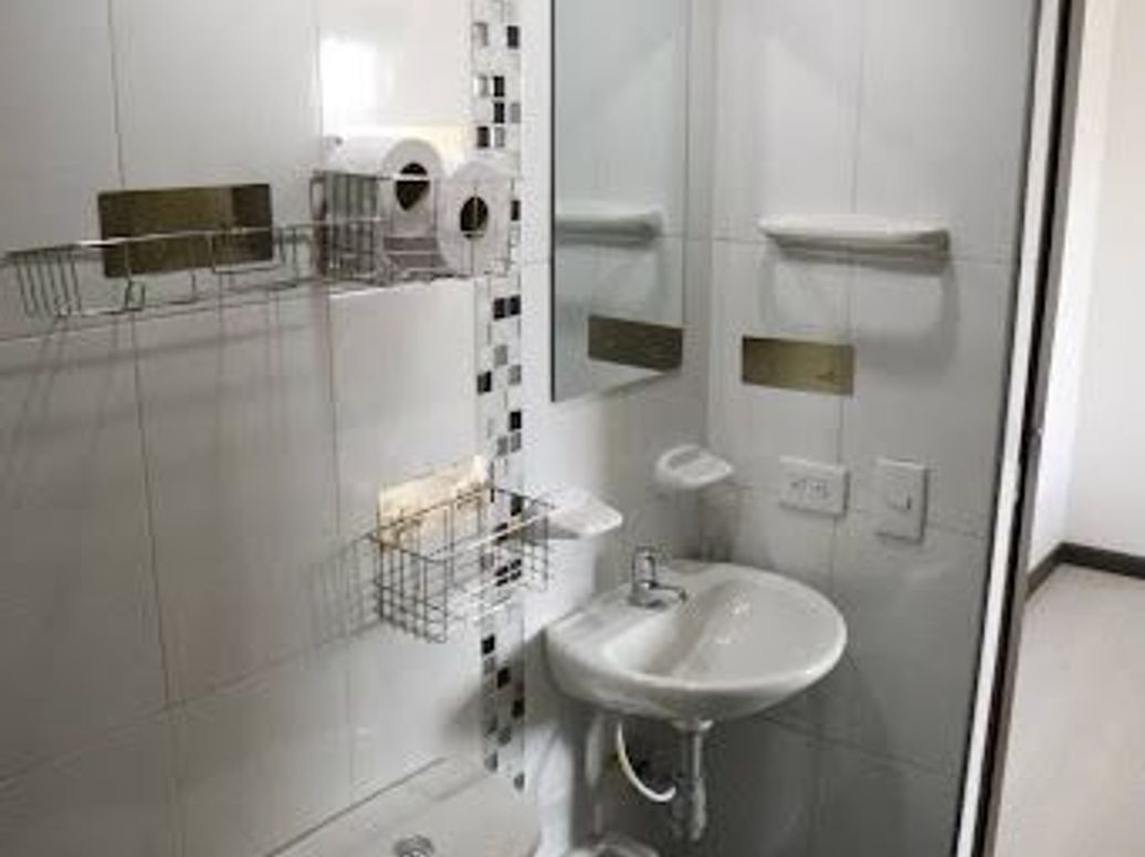 Apartamento de 3 alcobas en venta en Ismael Perdomo, Bogotá, 64 m² · foto 18 de 20