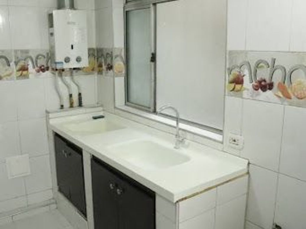 Apartamento de 3 alcobas en venta en Ismael Perdomo, Bogotá, 64 m² · foto 6 de 20