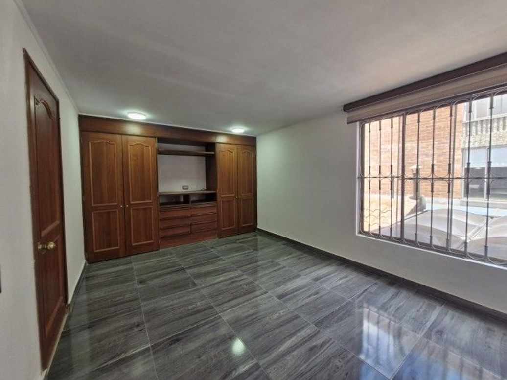 Casa de 3 alcobas en arriendo en Parque Popular Salitre, Bogotá, 126 m² · foto 18 de 20