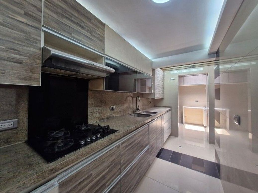 Casa de 3 alcobas en arriendo en Parque Popular Salitre, Bogotá, 126 m² · foto 9 de 20
