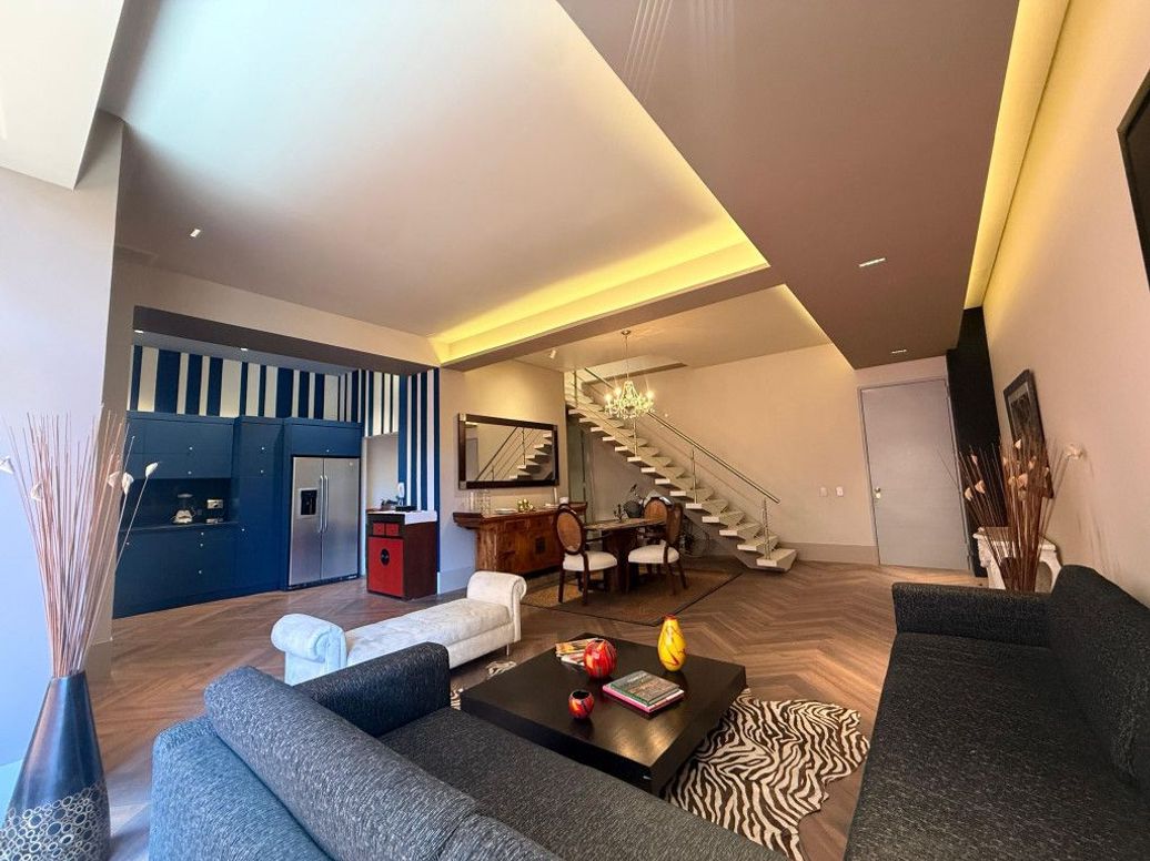 Apartamento de 2 alcobas en venta en Chico Norte Et. Iii, Bogotá, 145 m² · foto 2 de 19