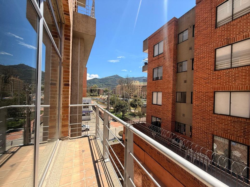 Apartamento de 2 alcobas en venta en Chico Norte Et. Iii, Bogotá, 145 m² · foto 14 de 19