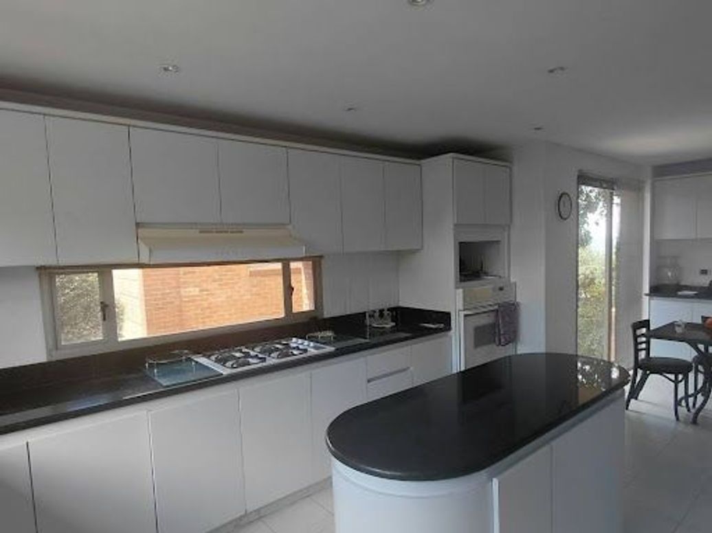 Casa de 3 alcobas en venta en San Jorge, Bogotá, 369 m² · foto 4 de 20