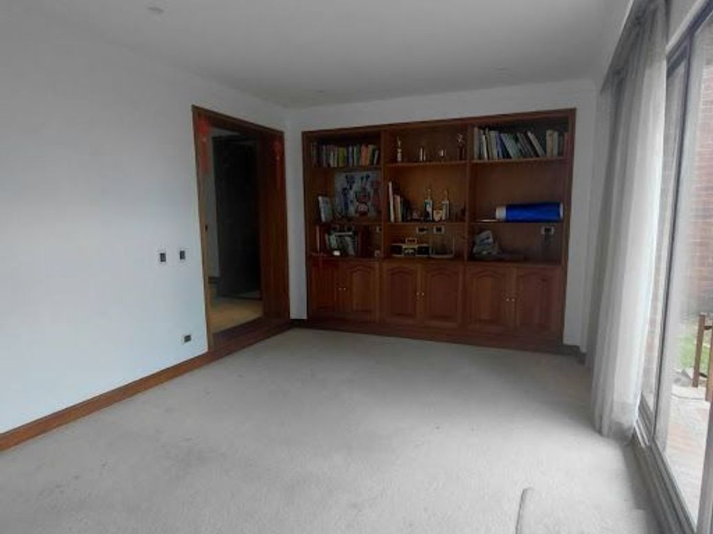 Casa de 3 alcobas en venta en San Jorge, Bogotá, 369 m² · foto 10 de 20