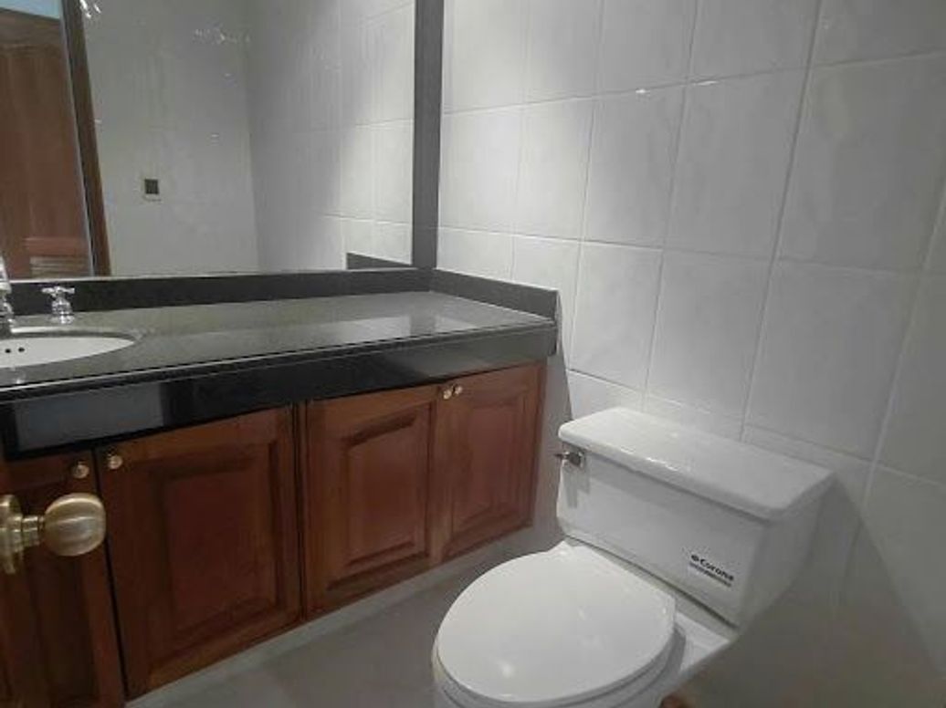 Casa de 3 alcobas en venta en San Jorge, Bogotá, 369 m² · foto 13 de 20