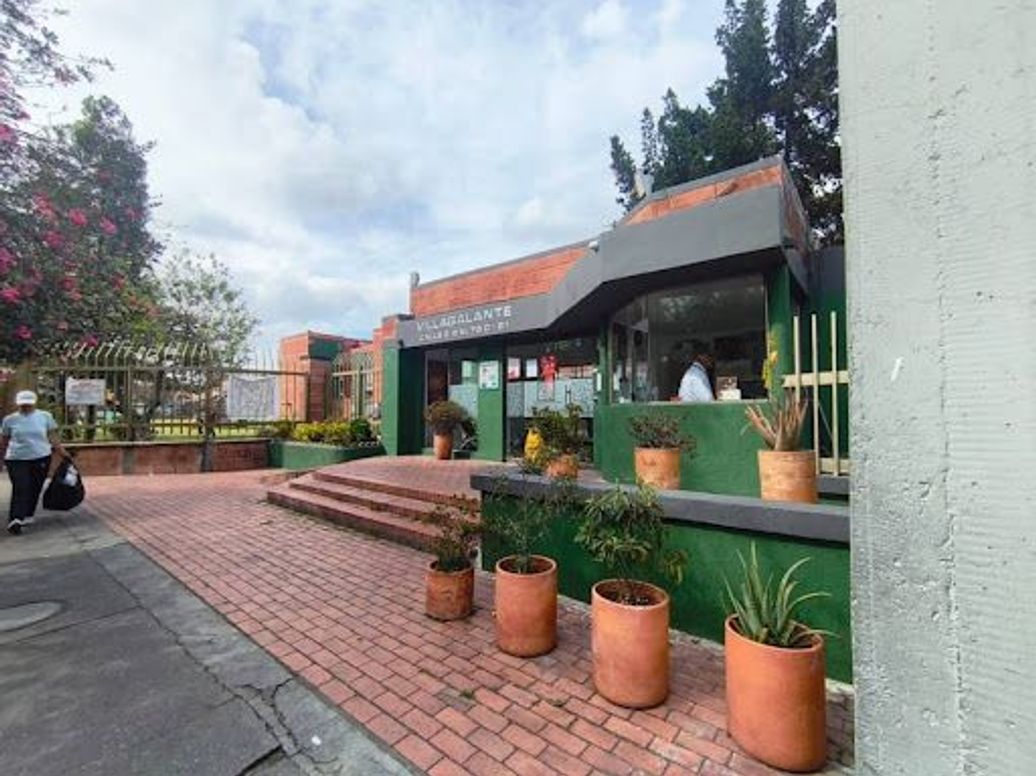 Apartamento de 3 alcobas en venta en Pio Xii, Bogotá, 57 m² · foto 2 de 20