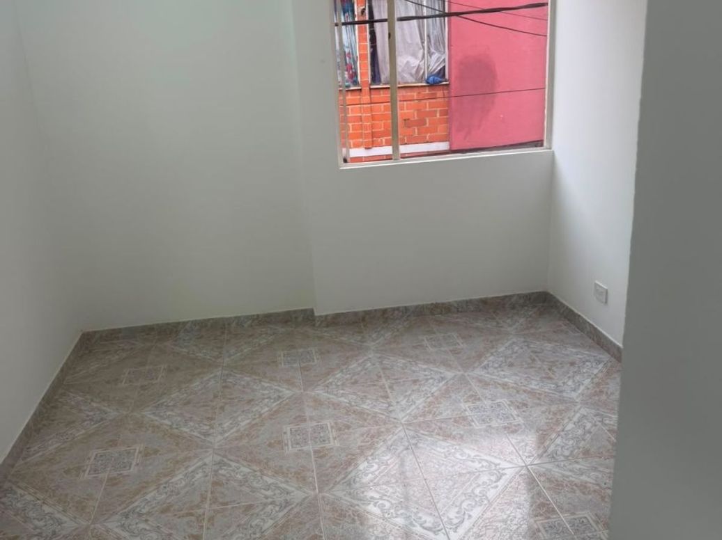 Casa de 2 alcobas en venta en Cr Tierrabuena Del Porvenir Et. I, Bogotá, 40 m² · foto 11 de 13