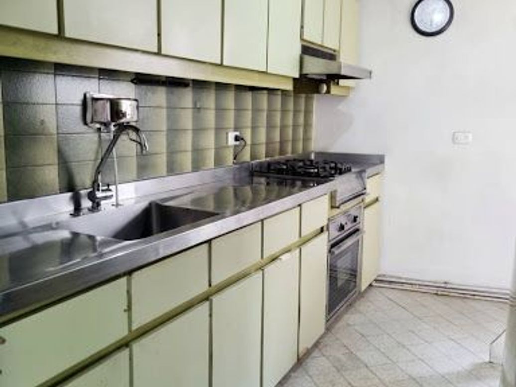 Apartamento de 3 alcobas en venta en La Castellana, Bogotá, 94 m² · foto 2 de 8