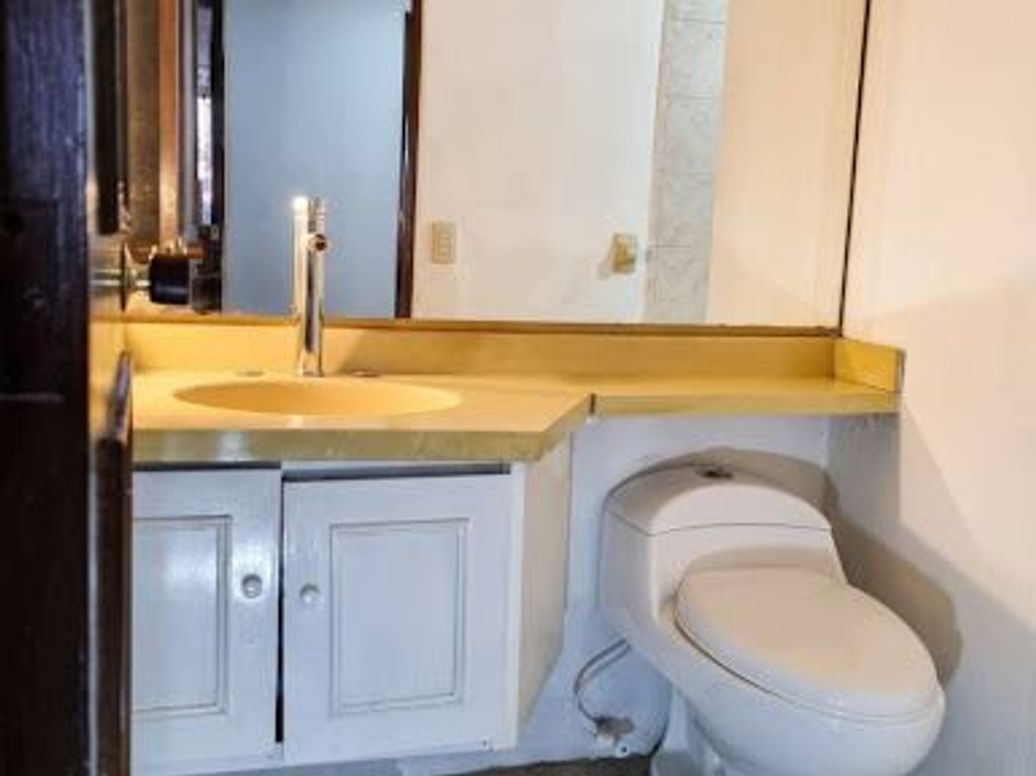 Apartamento de 3 alcobas en venta en La Castellana, Bogotá, 94 m² · foto 6 de 8