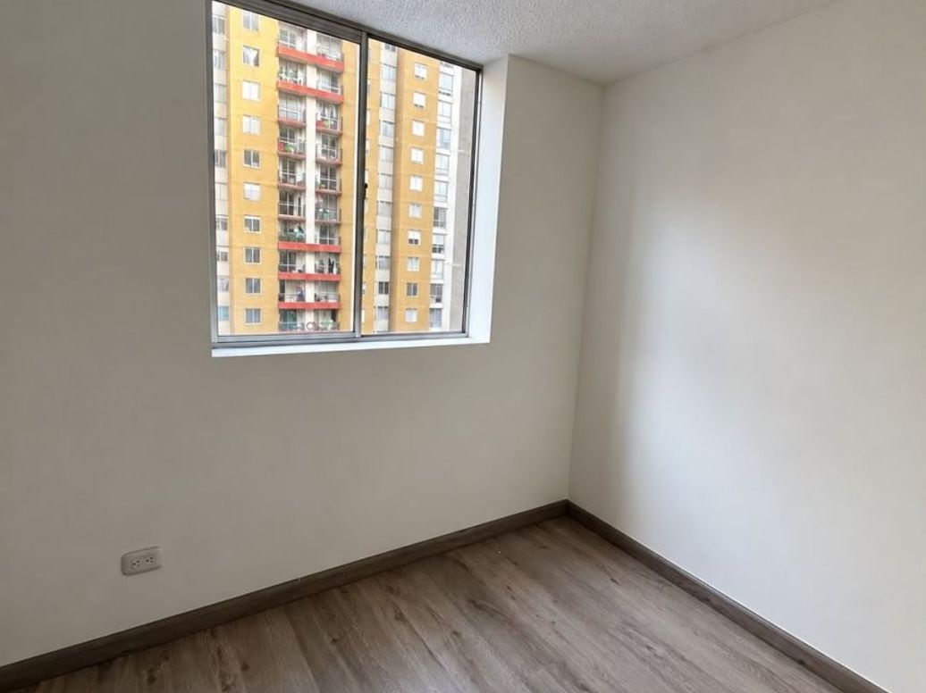 Apartamento de 2 alcobas en venta en Valladolid, Bogotá, 40 m² · foto 7 de 9