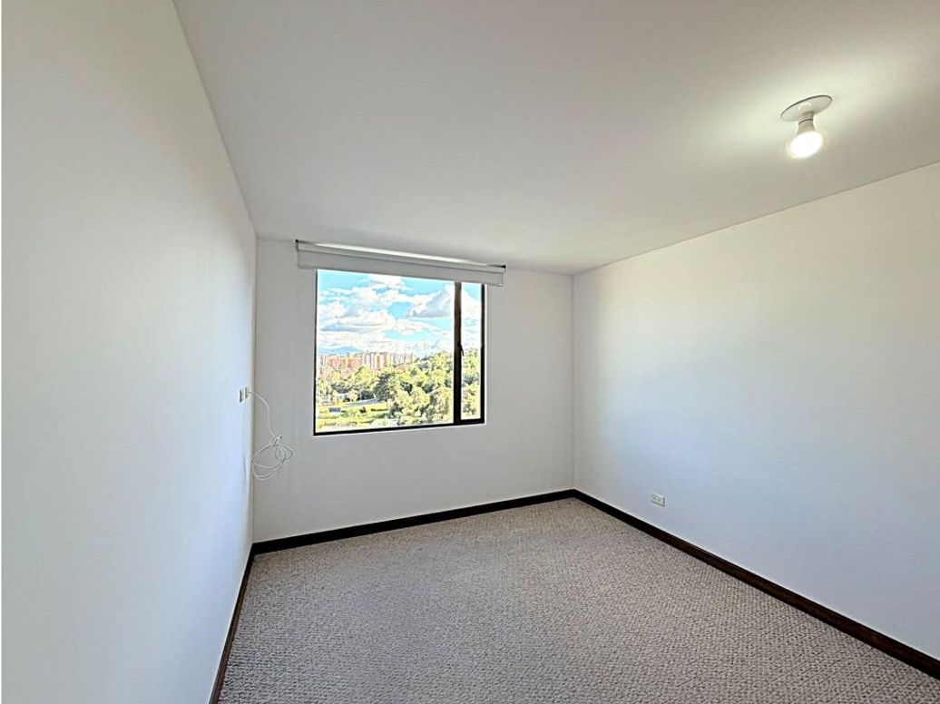 Apartamento de 3 alcobas en venta en San José De Bavaria, Bogotá, 123 m² · foto 11 de 20