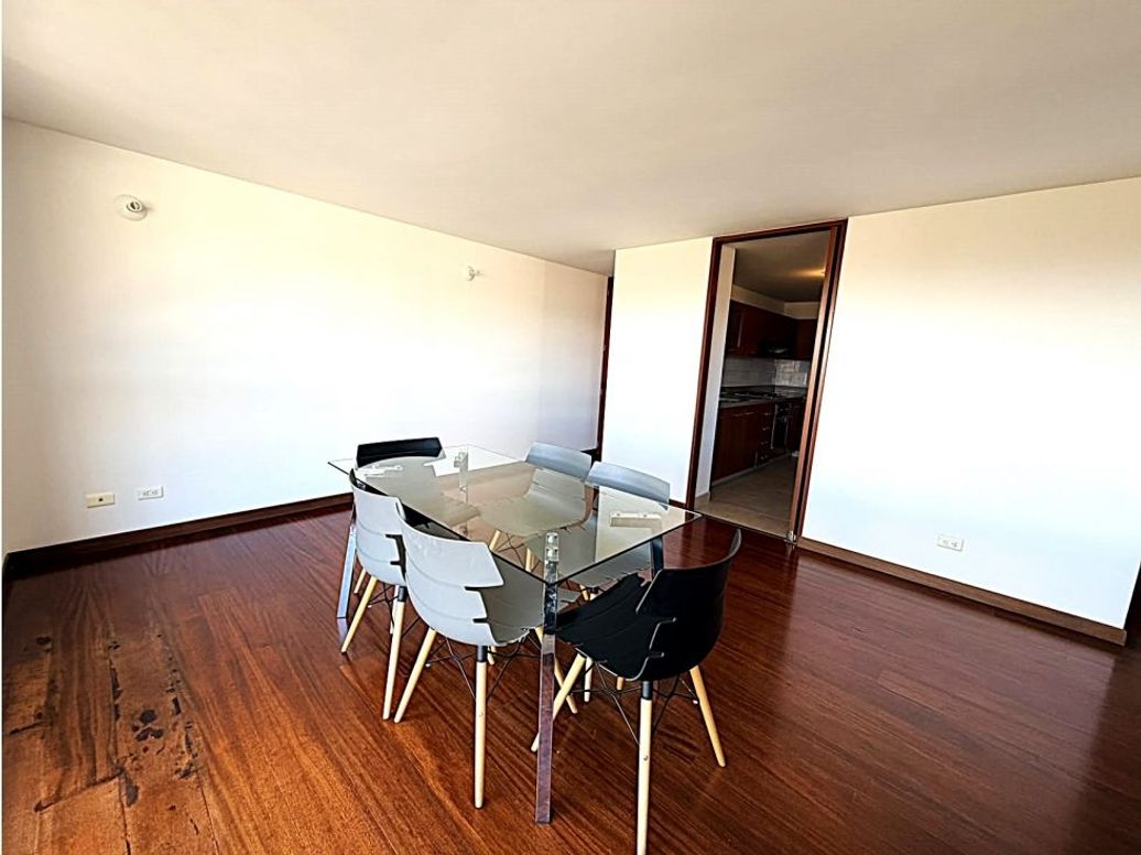 Apartamento de 3 alcobas en venta en San José De Bavaria, Bogotá, 123 m² · foto 13 de 20