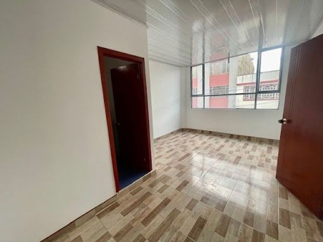 Apartamento de 4 alcobas en arriendo en San Rafael, Bogotá, 110 m² · foto 9 de 20