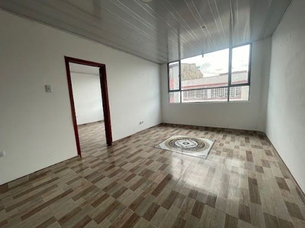Apartamento de 4 alcobas en arriendo en San Rafael, Bogotá, 110 m² · foto 4 de 20
