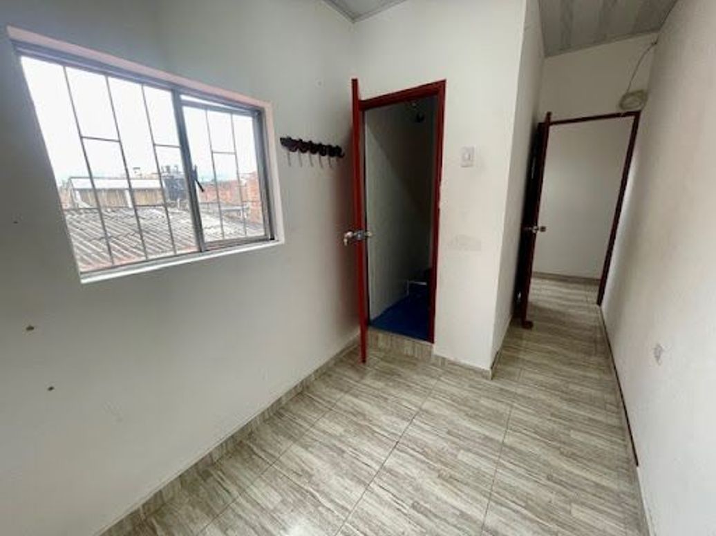 Apartamento de 4 alcobas en arriendo en San Rafael, Bogotá, 110 m² · foto 12 de 20