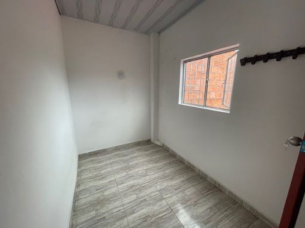 Apartamento de 4 alcobas en arriendo en San Rafael, Bogotá, 110 m² · foto 13 de 20