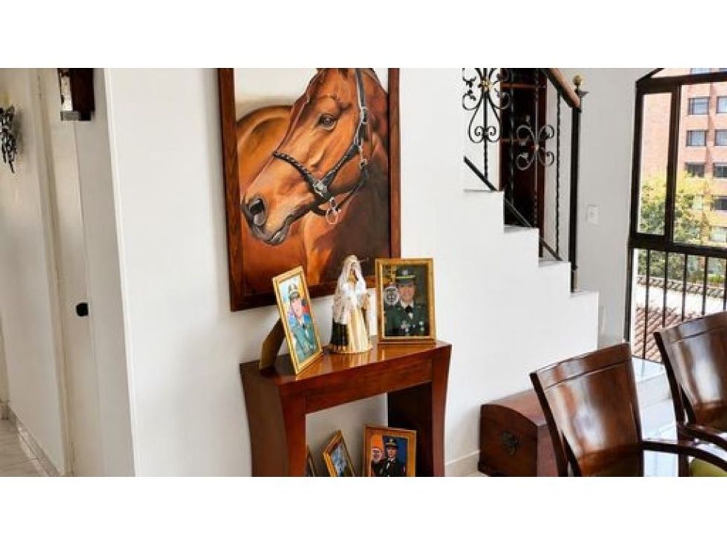 Apartamento de 4 alcobas en venta en Cedritos, Bogotá, 140 m² · foto 4 de 20