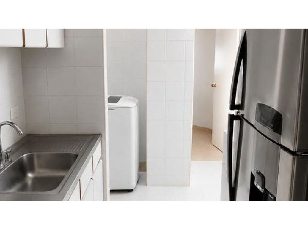 Apartamento de 4 alcobas en venta en Cedritos, Bogotá, 140 m² · foto 5 de 20