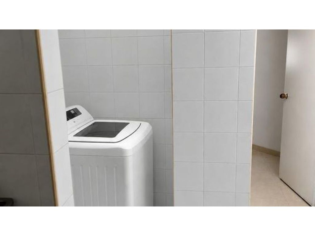 Apartamento de 4 alcobas en venta en Cedritos, Bogotá, 140 m² · foto 6 de 20