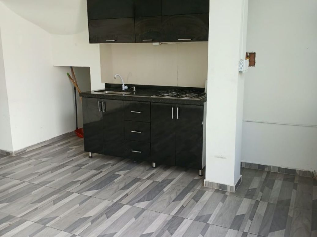 Apartaestudio en arriendo en Jazmin Et. Ii, Bogotá, 46 m² · foto 4 de 18