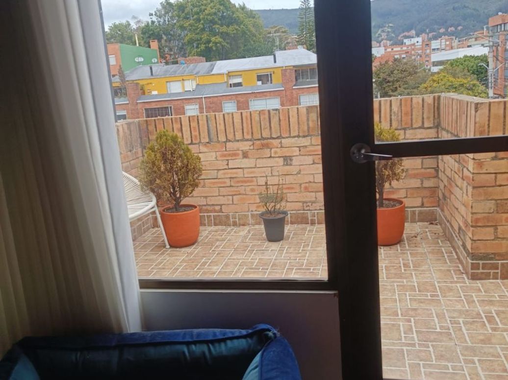 Casa de 3 alcobas en venta en El Contador, Bogotá, 151 m² · foto 2 de 18