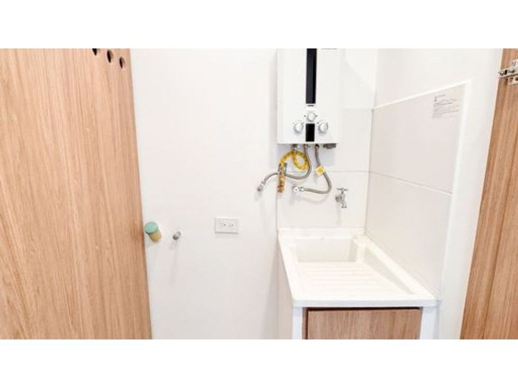 Apartamento de 2 alcobas en venta en Alameda, Bogotá, 40 m² · foto 4 de 9