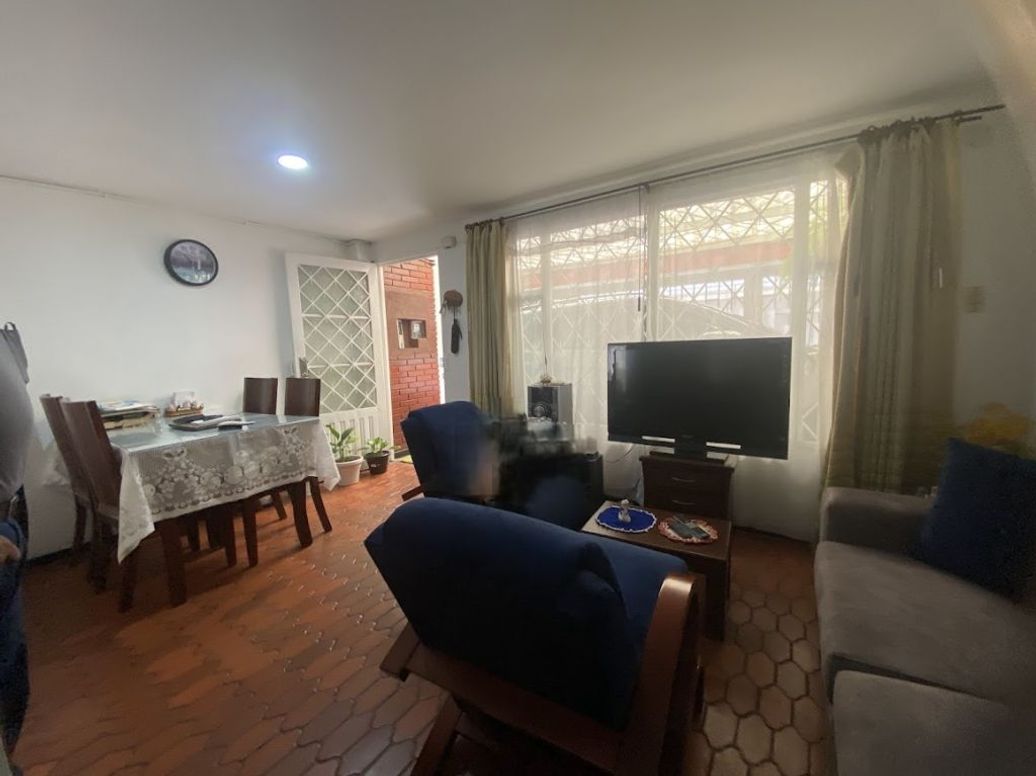 Casa de 4 alcobas en venta en Ub. Azafranes, Bogotá, 192 m² · foto 15 de 20
