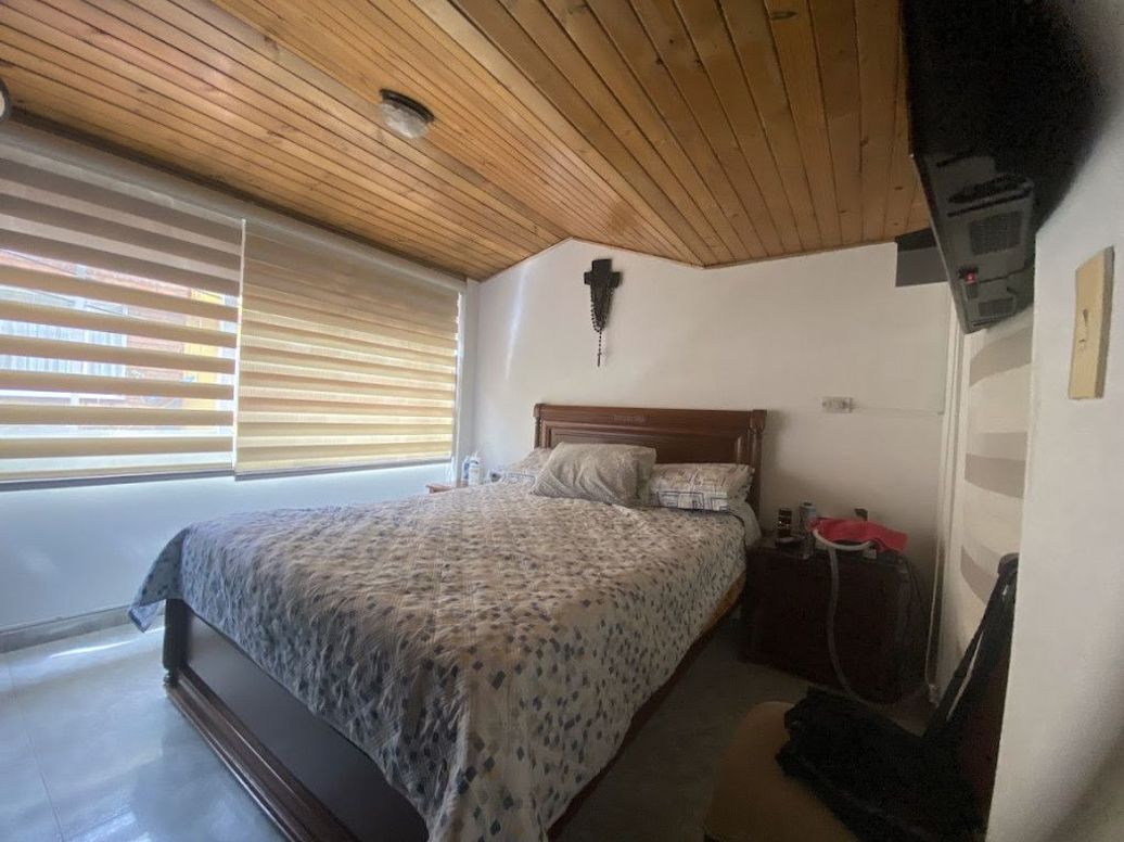 Casa de 4 alcobas en venta en Ub. Azafranes, Bogotá, 192 m² · foto 7 de 20