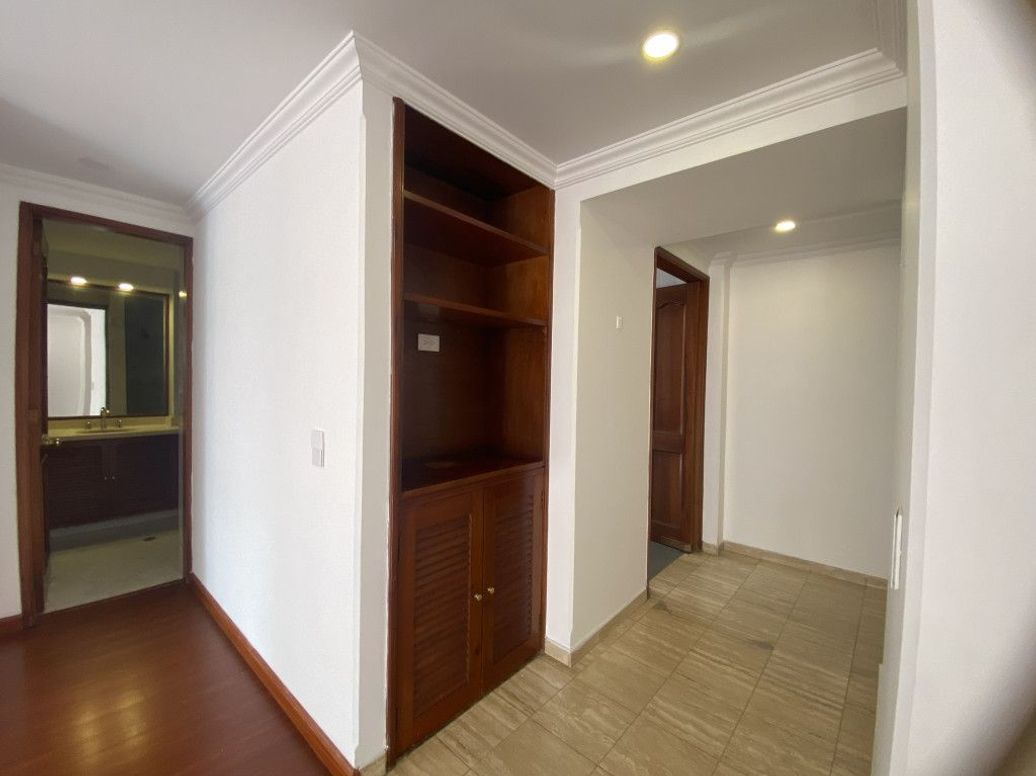 Apartamento de 1 alcoba en venta en San Patricio, Bogotá, 52 m² · foto 5 de 18