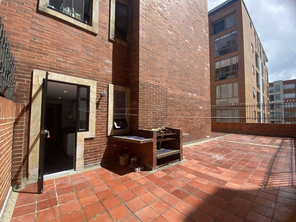 Apartamento de 1 alcoba en venta en San Patricio, Bogotá, 52 m² · foto 11 de 18