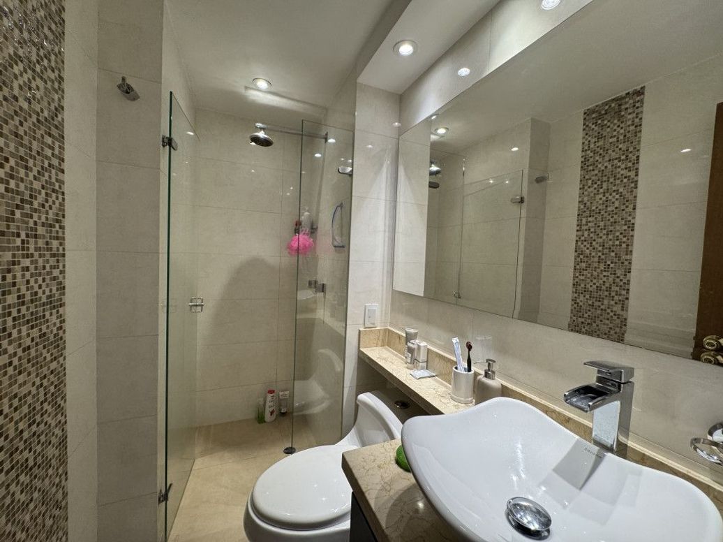 Apartamento de 3 alcobas en venta en Prados De La Calleja, Bogotá, 110 m² · foto 10 de 16