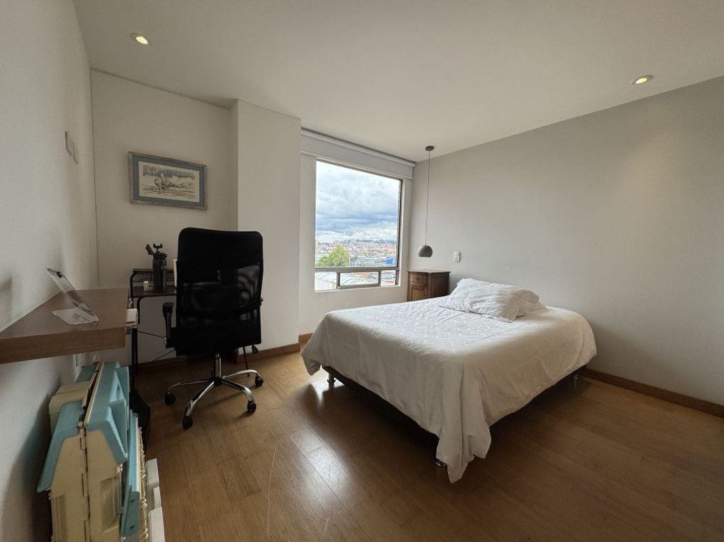 Apartamento de 3 alcobas en venta en Prados De La Calleja, Bogotá, 110 m² · foto 8 de 16