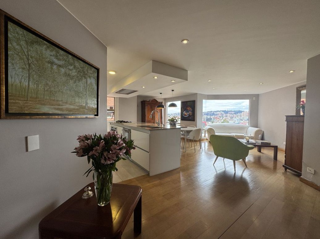 Apartamento de 3 alcobas en venta en Prados De La Calleja, Bogotá, 110 m² · foto 4 de 16