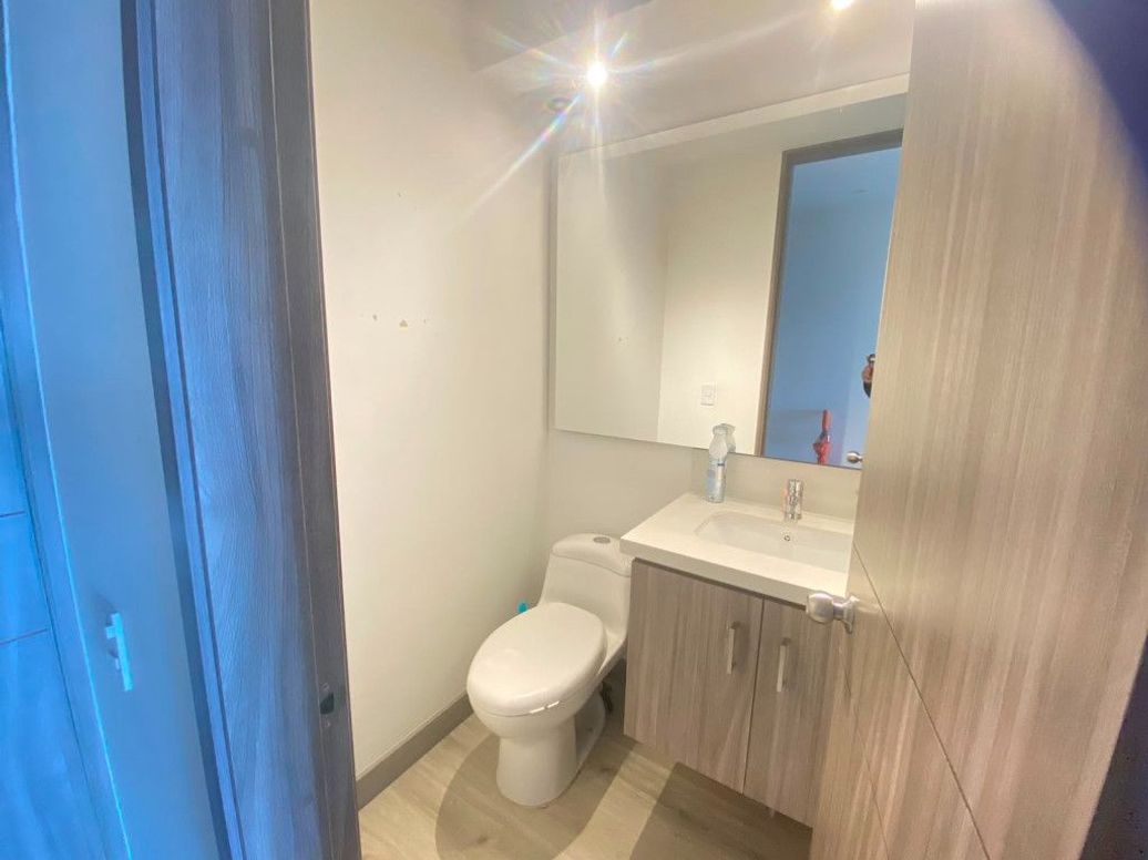 Apartamento de 3 alcobas en venta en El Plan, Bogotá, 103 m² · foto 13 de 18