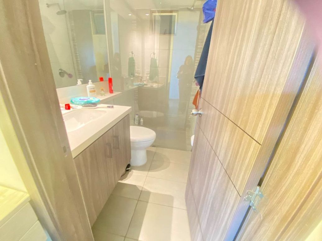 Apartamento de 3 alcobas en venta en El Plan, Bogotá, 103 m² · foto 12 de 18