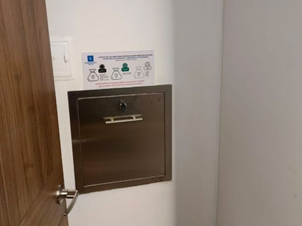 Apartamento de 3 alcobas en venta en El Dorado, Bogotá, 73 m² · foto 16 de 20