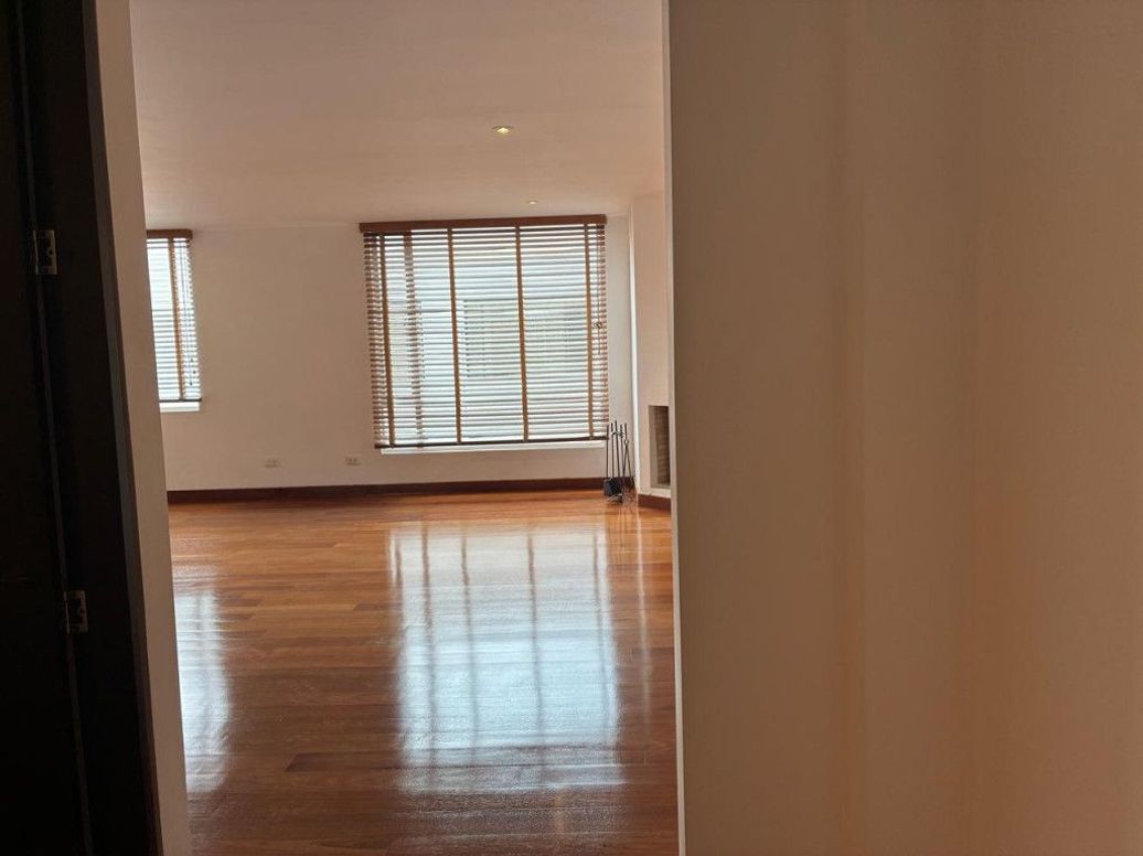 Apartamento de 2 alcobas en venta en La Cabrera, Bogotá, 87 m² · foto 12 de 20