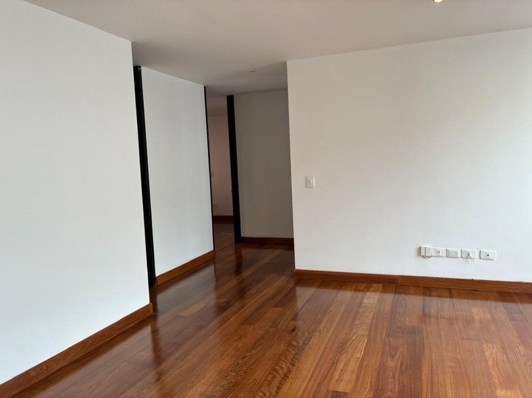Apartamento de 2 alcobas en venta en La Cabrera, Bogotá, 87 m² · foto 14 de 20