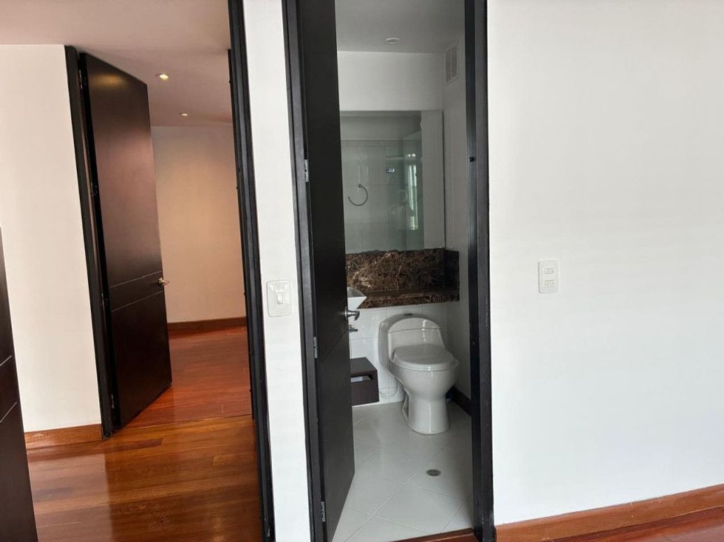 Apartamento de 2 alcobas en venta en La Cabrera, Bogotá, 87 m² · foto 19 de 20